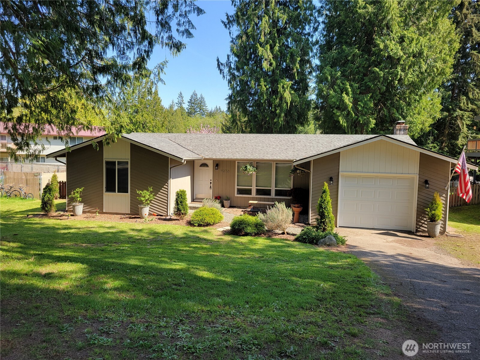 9070 Blake Court Property Photo