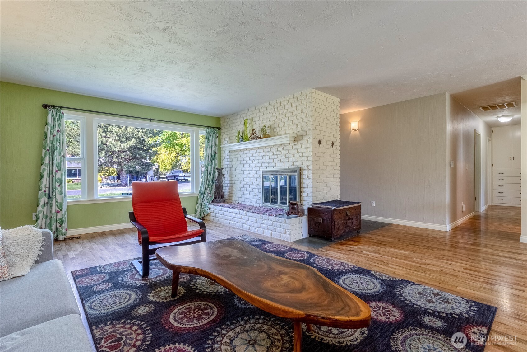 1836 Pike Place Property Photo 13