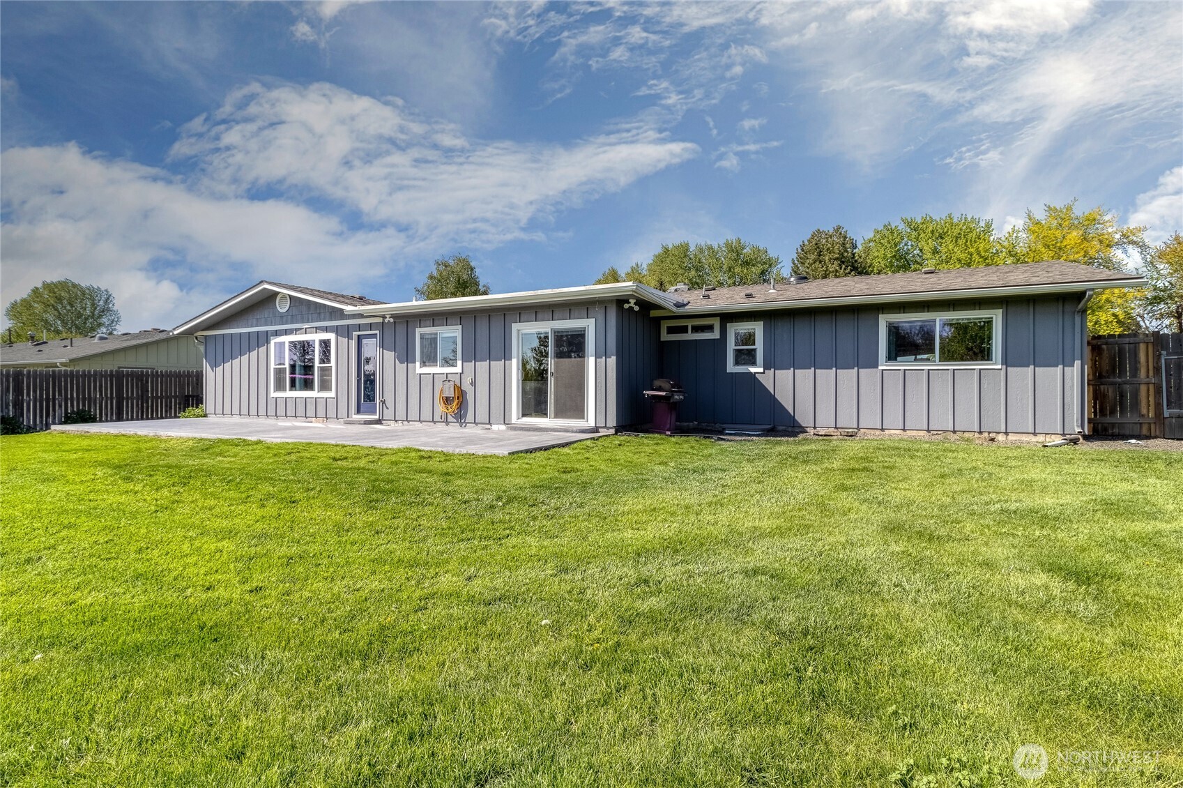 1836 Pike Place Property Photo 21