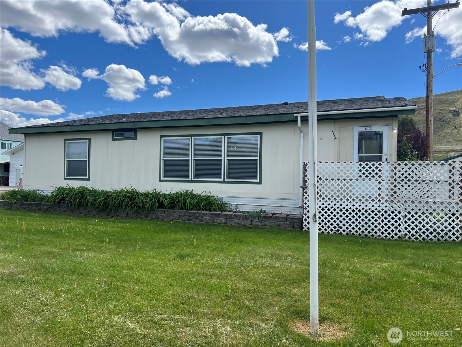 602 Foster Ave. Property Photo