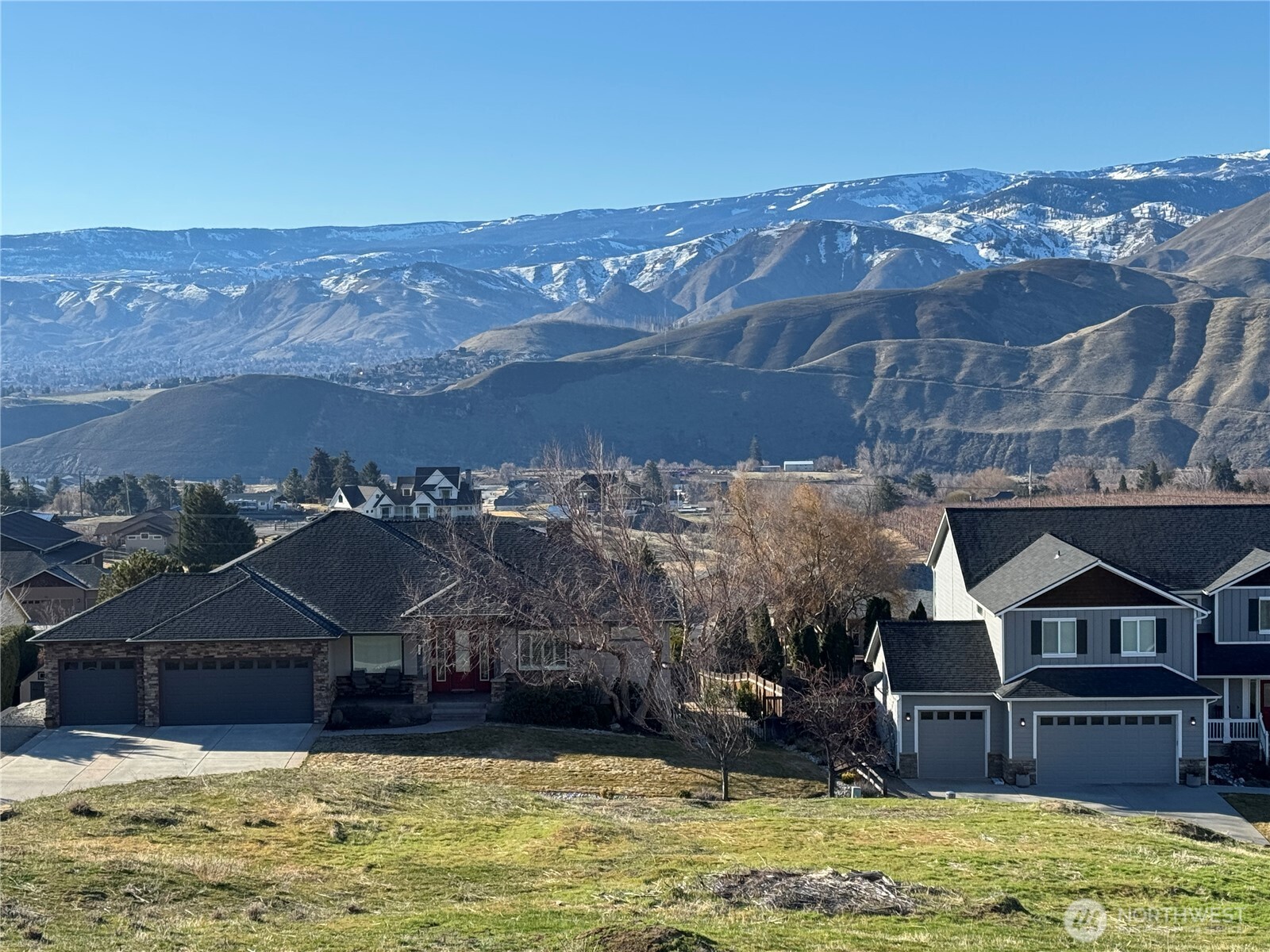 990 Sage Crest Drive Property Photo 1
