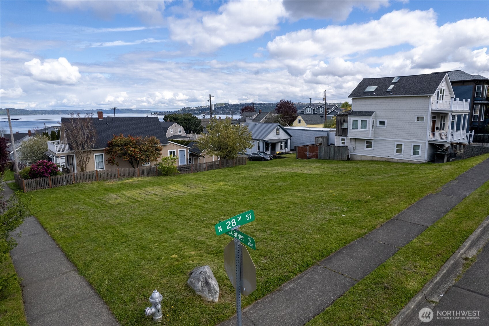2801 N Mccarver Street Property Photo