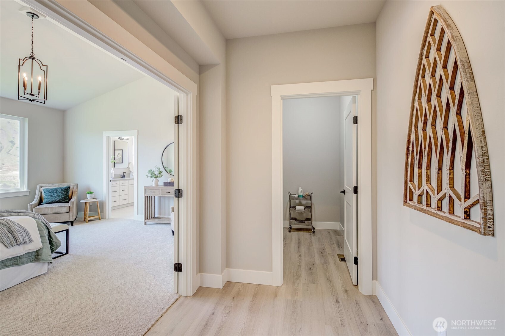 1580 S Kelvin Court Property Photo 17