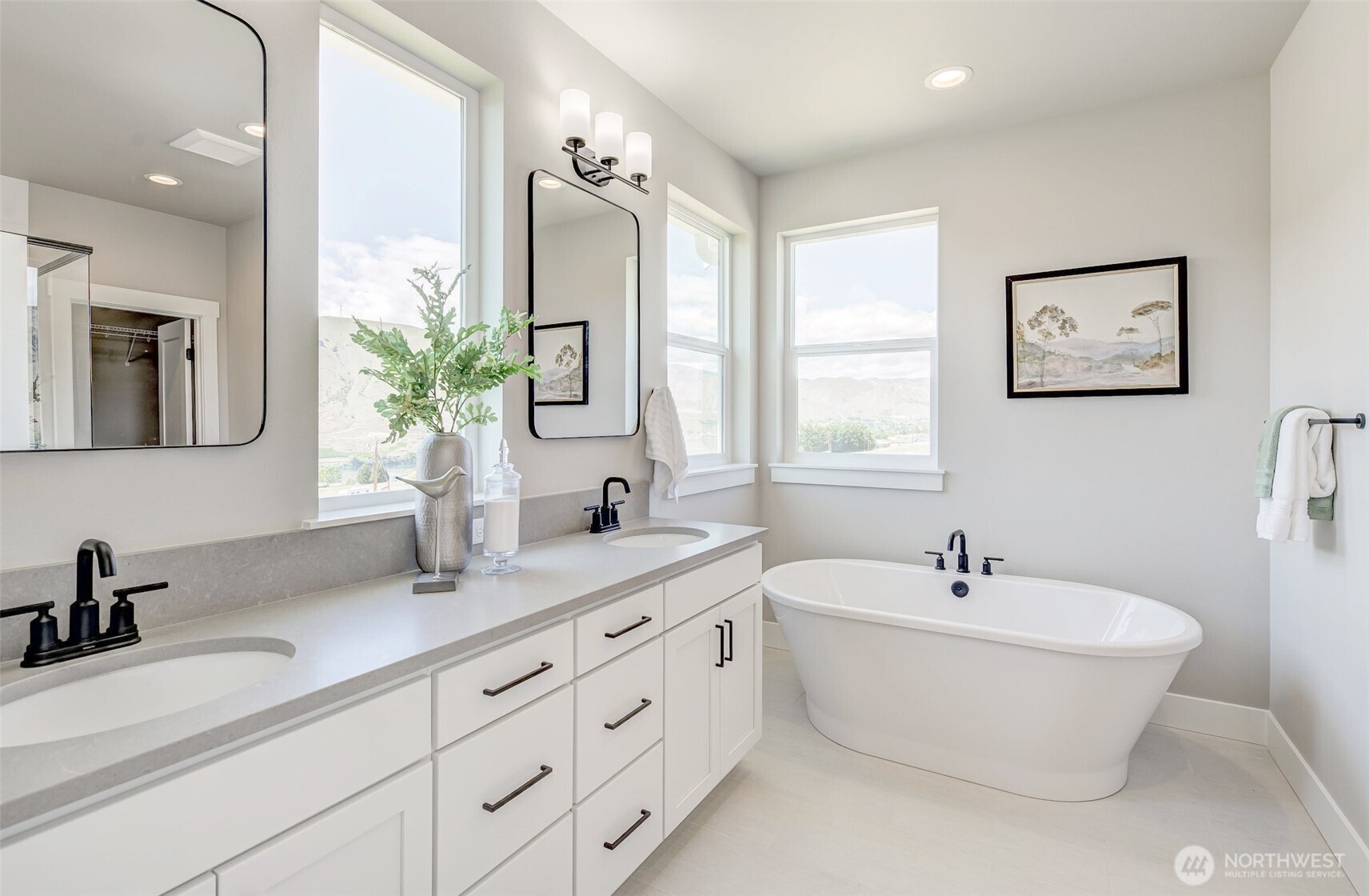 1580 S Kelvin Court Property Photo 22