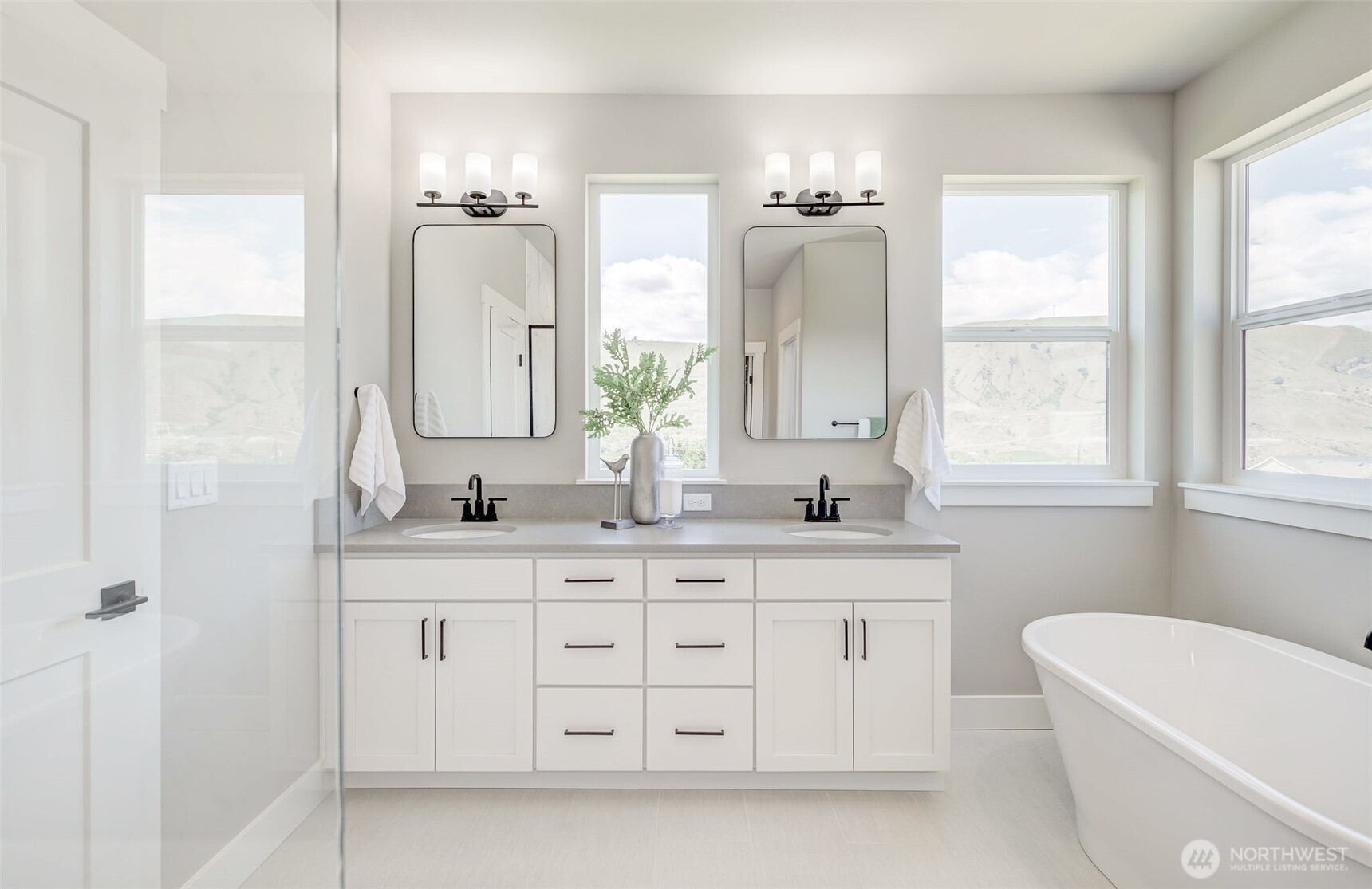 1580 S Kelvin Court Property Photo 23