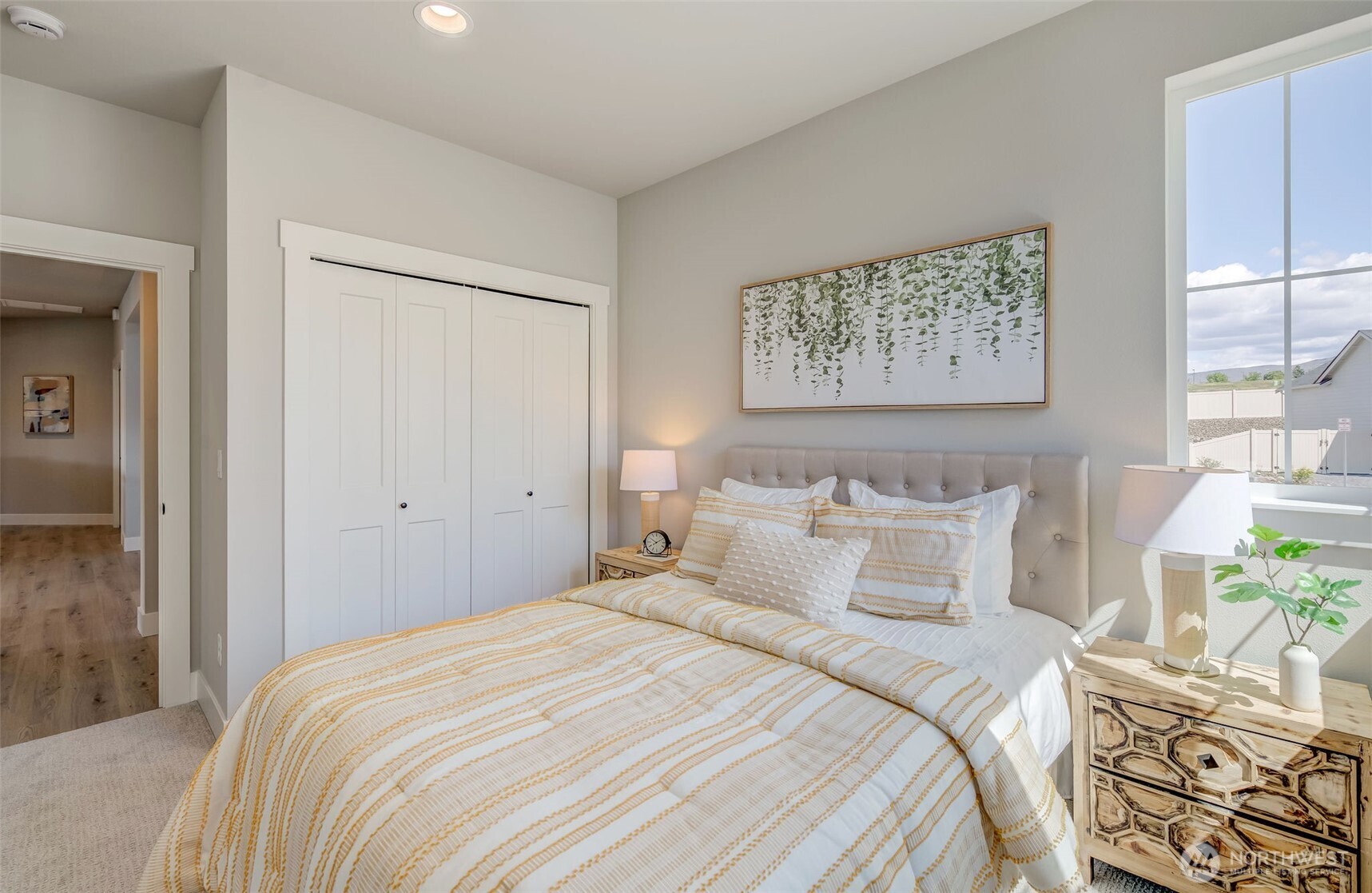 1580 S Kelvin Court Property Photo 25