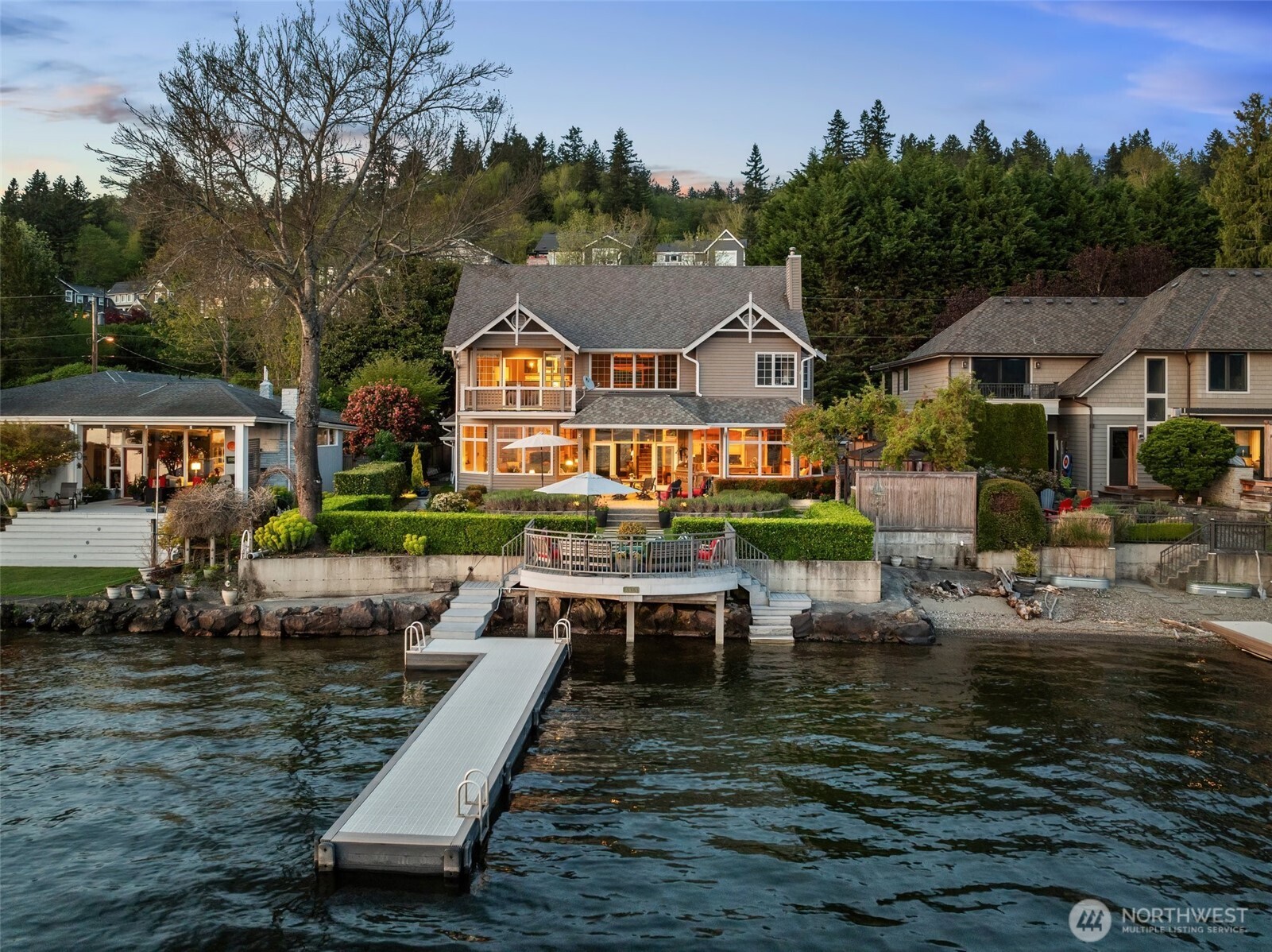 3829 E Lake Sammamish Shore Lane Property Photo