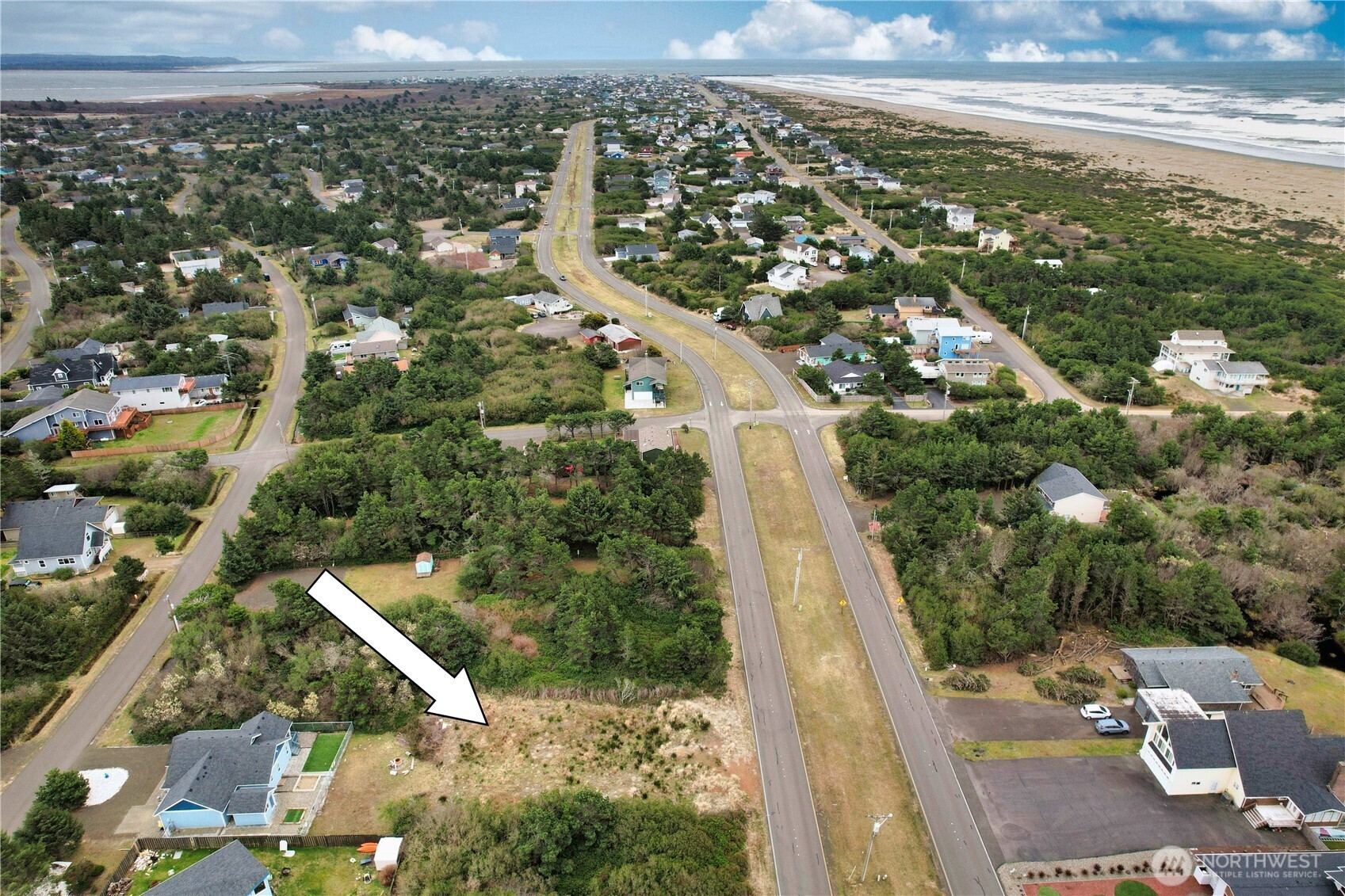 680 Ocean Shores Boulevard Property Photo 8