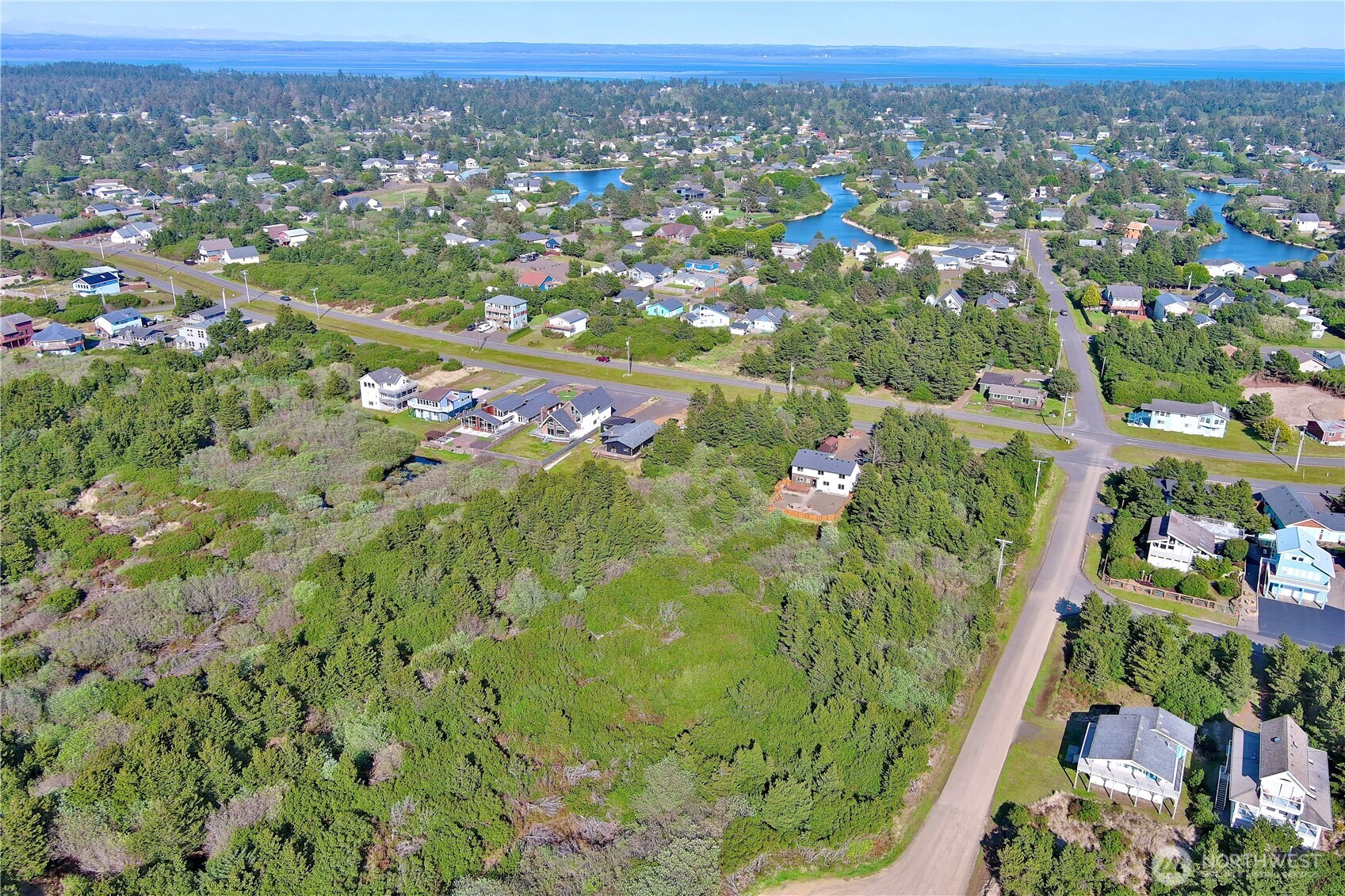 680 Ocean Shores Boulevard Property Photo 12