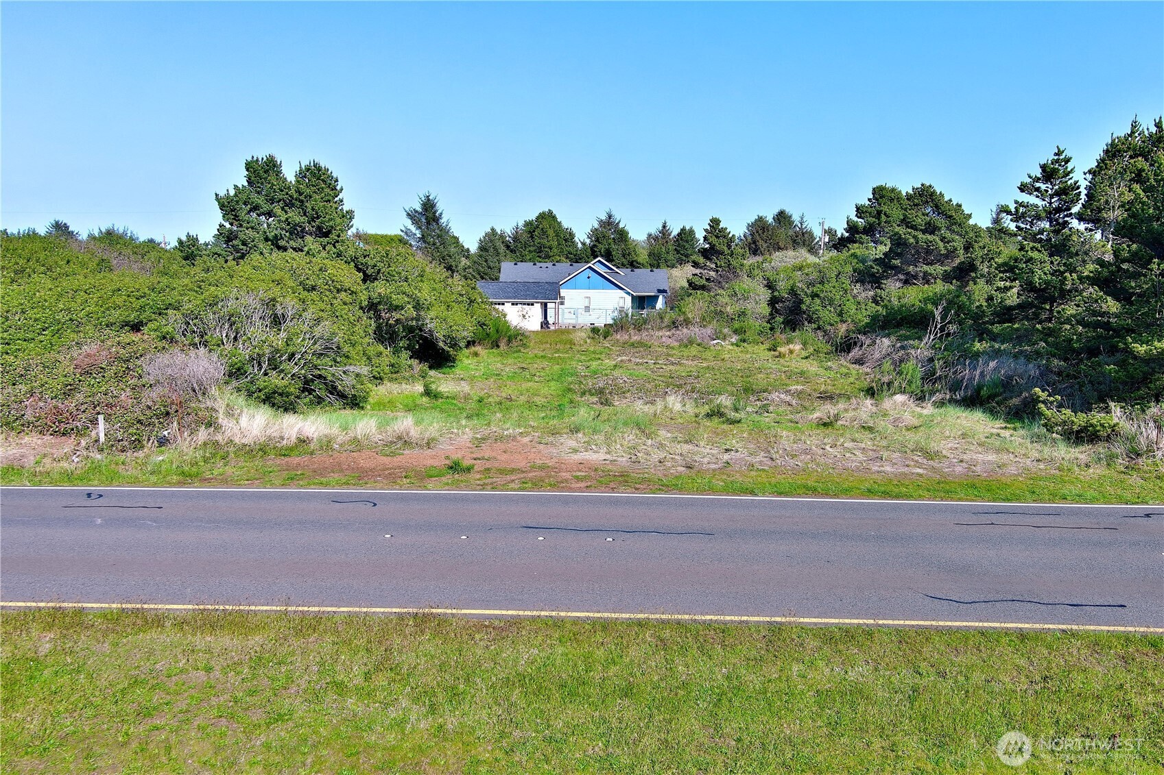 680 Ocean Shores Boulevard Property Photo 13