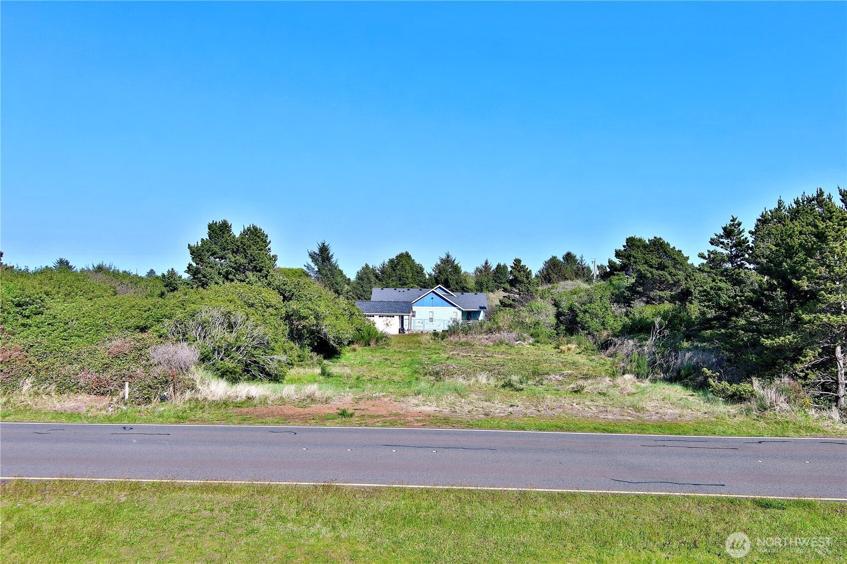 680 Ocean Shores Boulevard Property Photo 25
