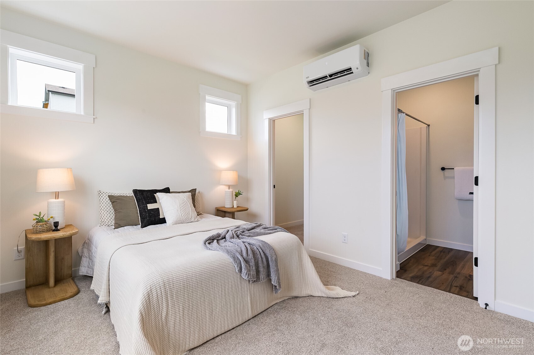 4226 Melrose Lane Property Photo 14