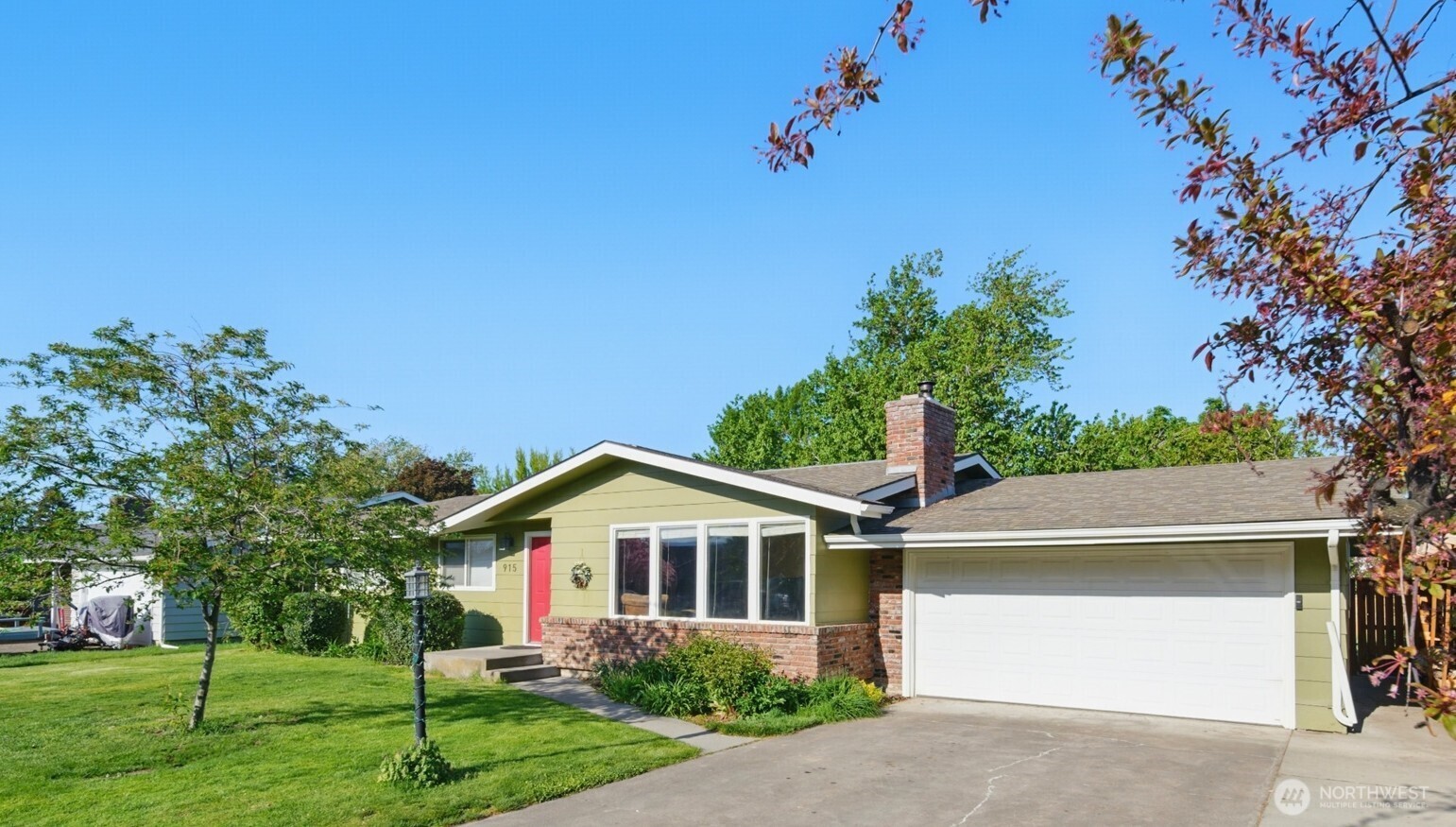 915 Shasta Drive Property Photo