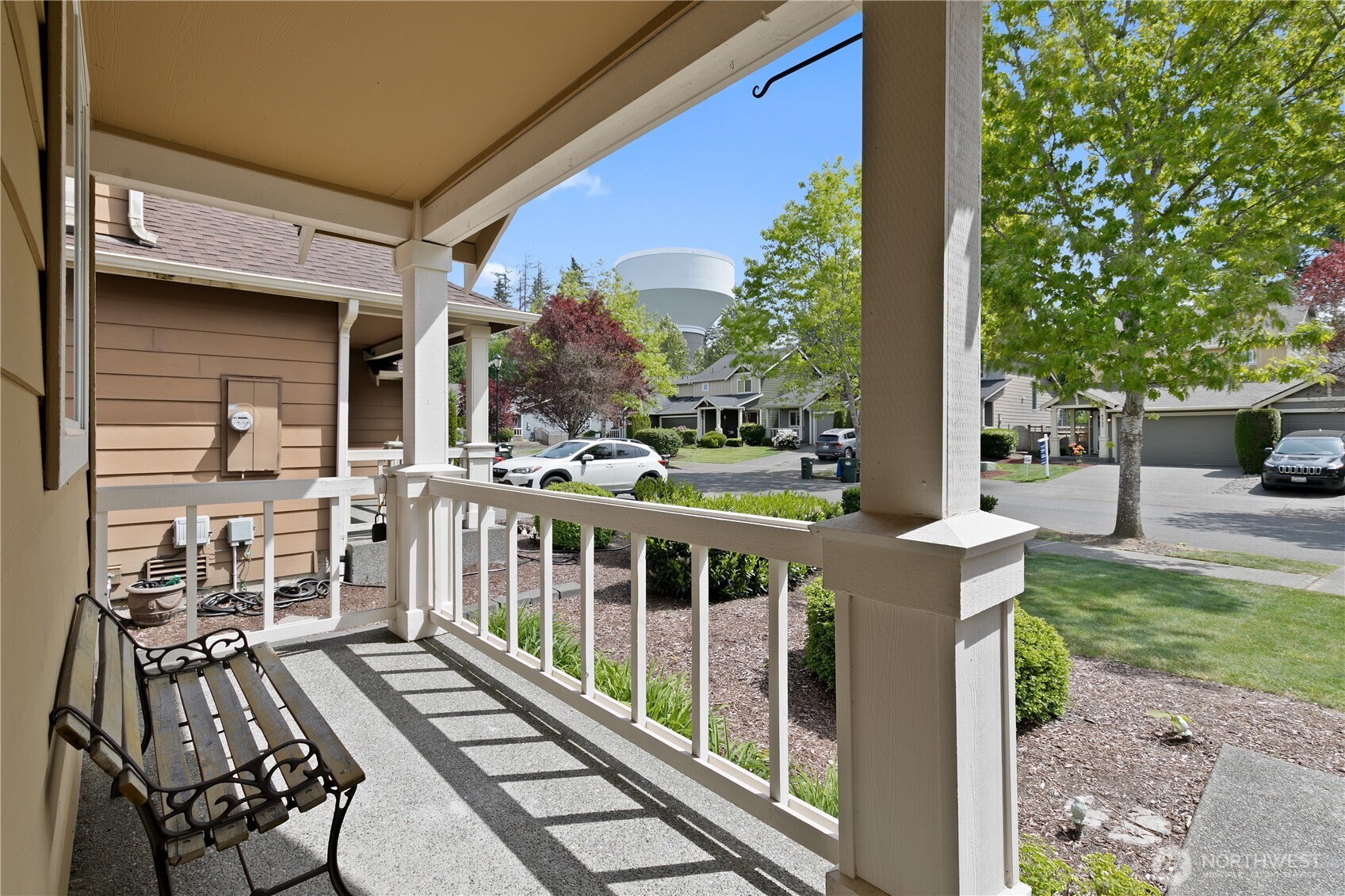 4254 Roxanna Loop Property Photo 2
