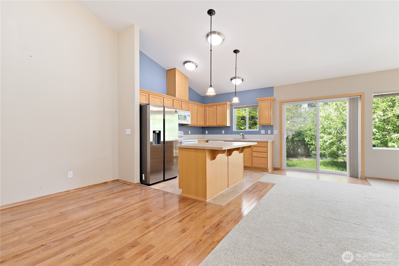 4254 Roxanna Loop Property Photo 9