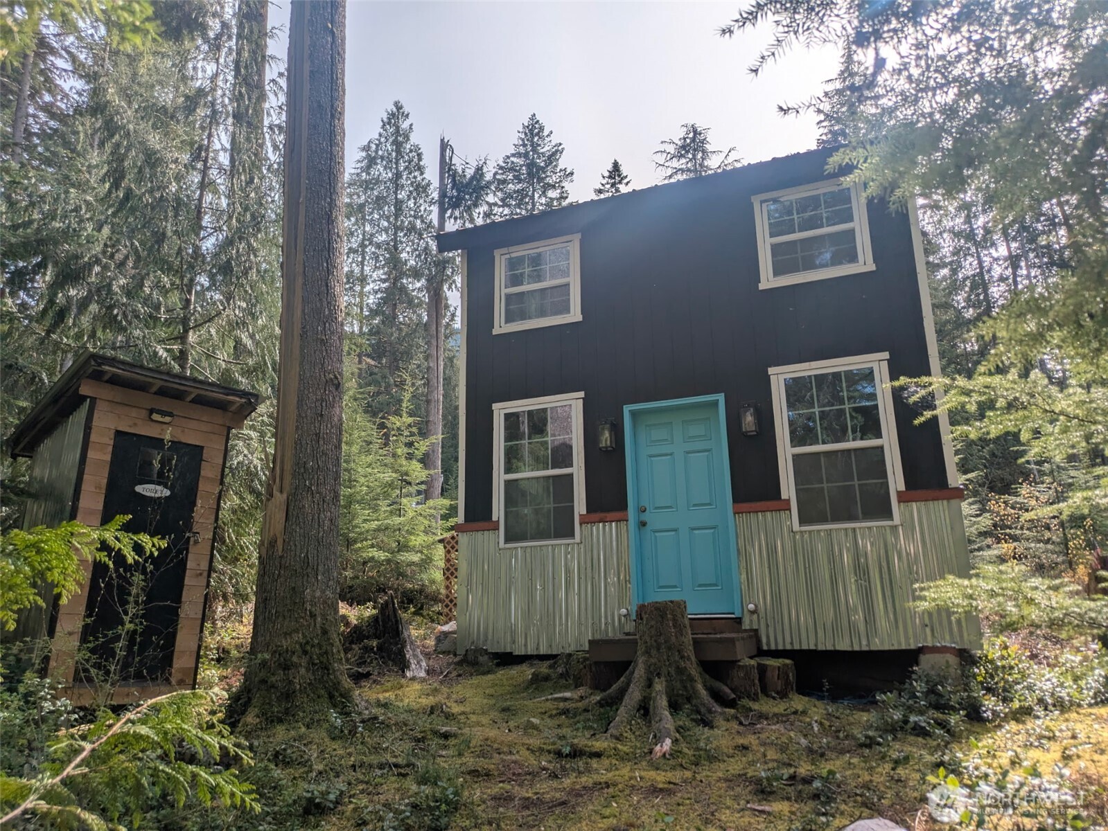 Cascade River Real Estate Listings Main Image