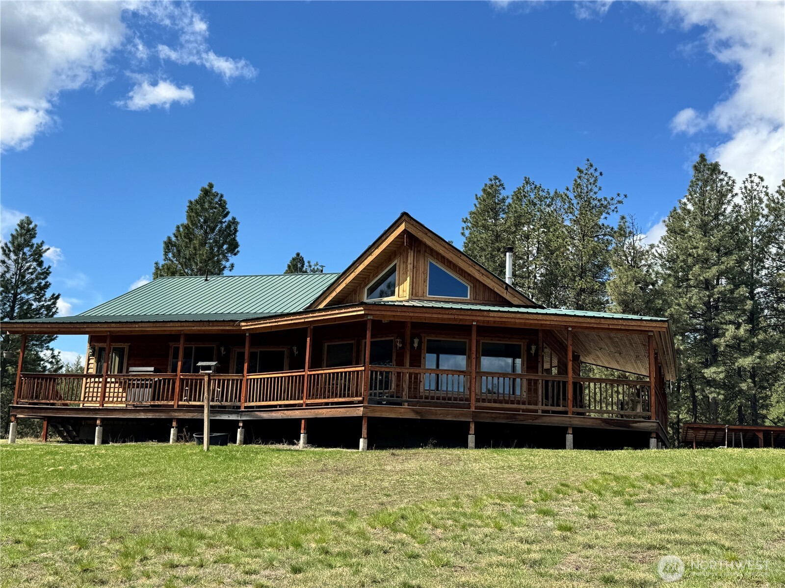 16 On A Top Road Property Photo 1