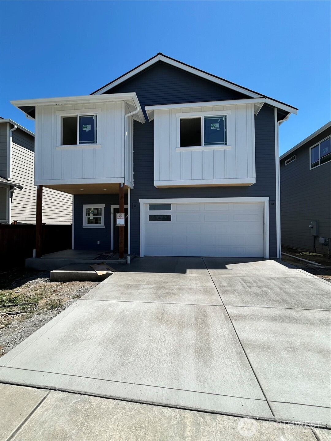 17859 26th Drive Property Photo 1