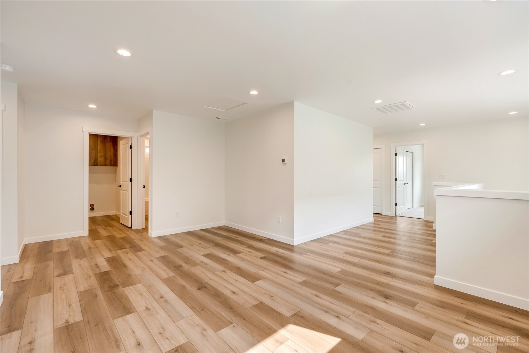 17859 26th Drive Property Photo 13