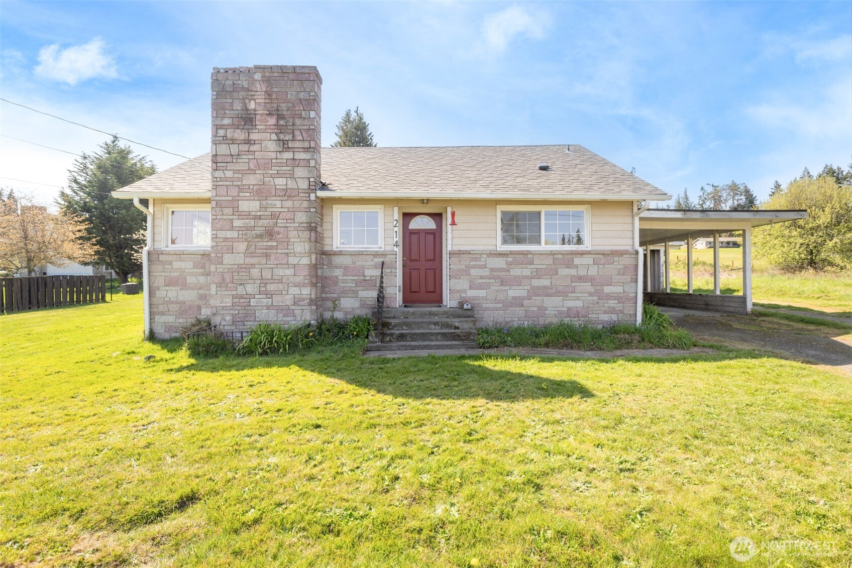 214 W Park Avenue Property Photo