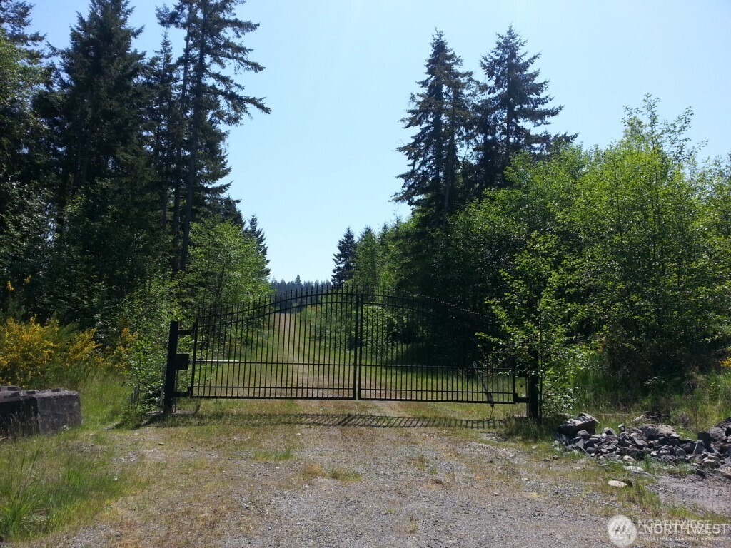 8406 112th Avenue Property Photo