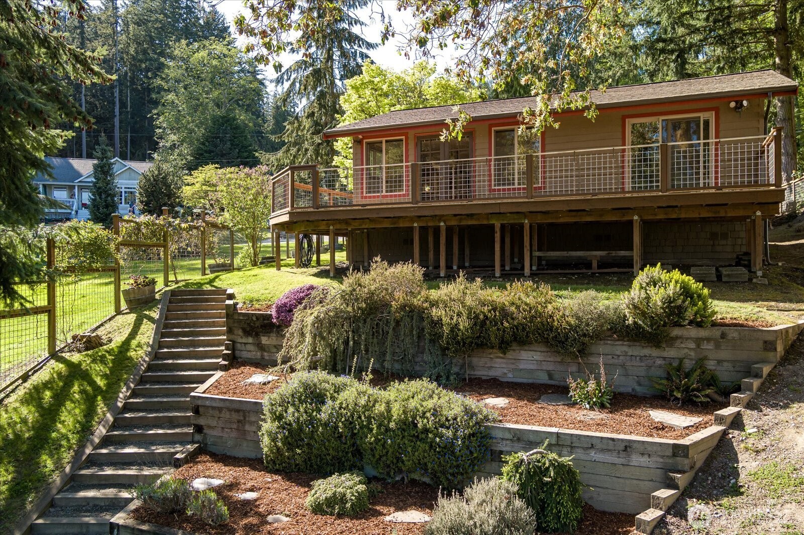 1069 Honeymoon Lake Drive Property Photo 1