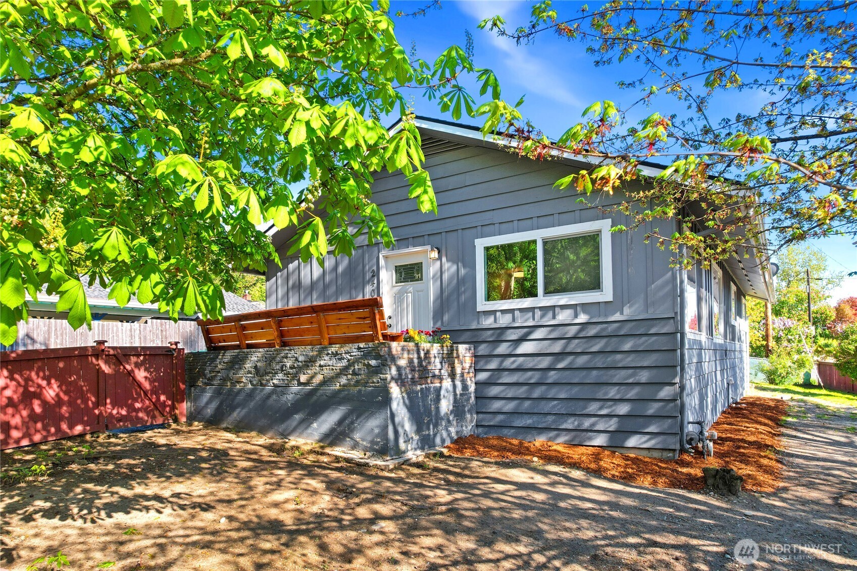 240 Willow Street Property Photo