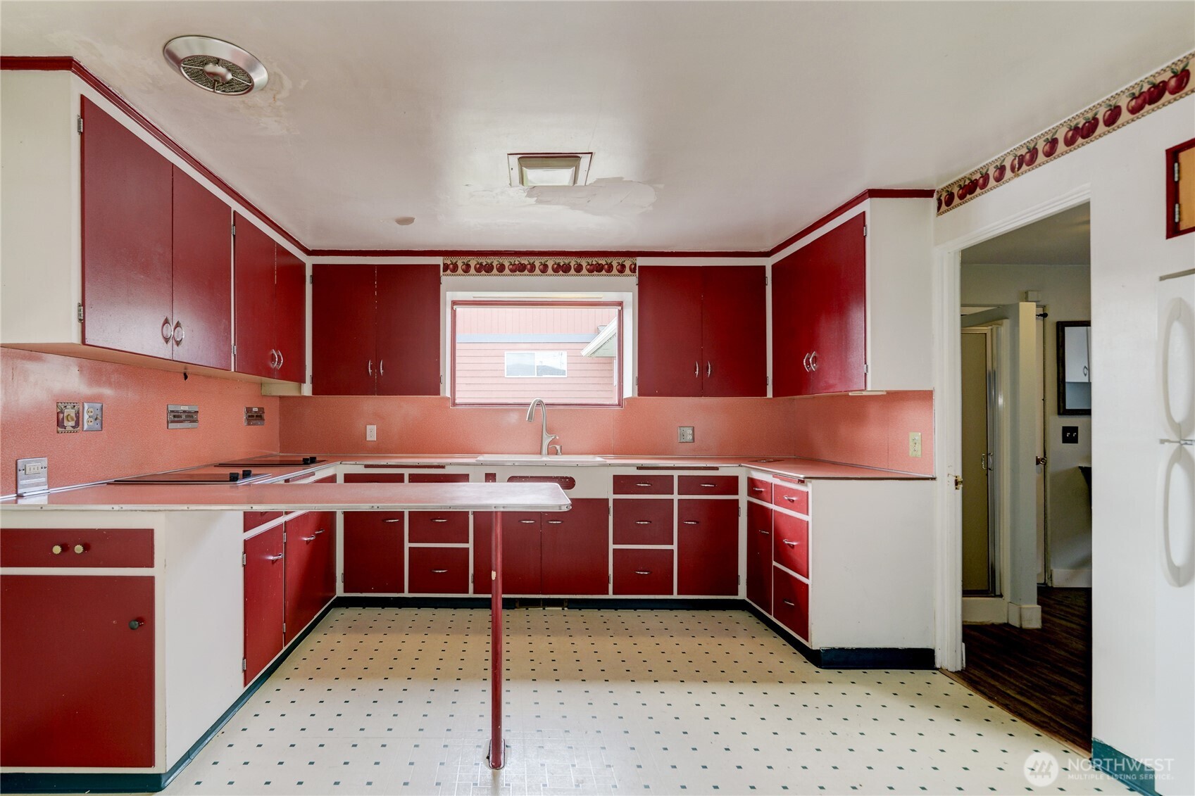 6017 S Capitol Boulevard Property Photo 14