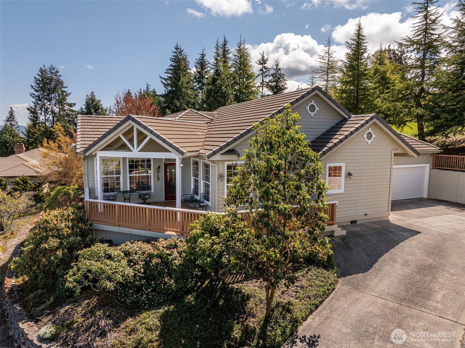 113 Quails Roost Road Property Photo 1