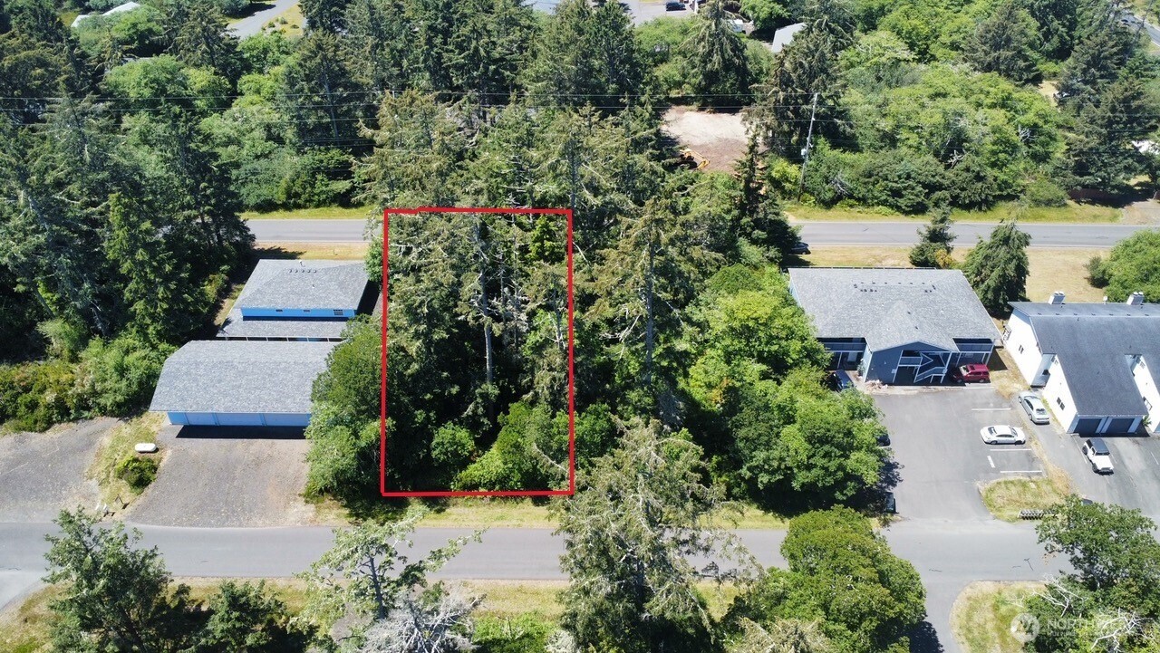 655 Sunset Ave Property Photo