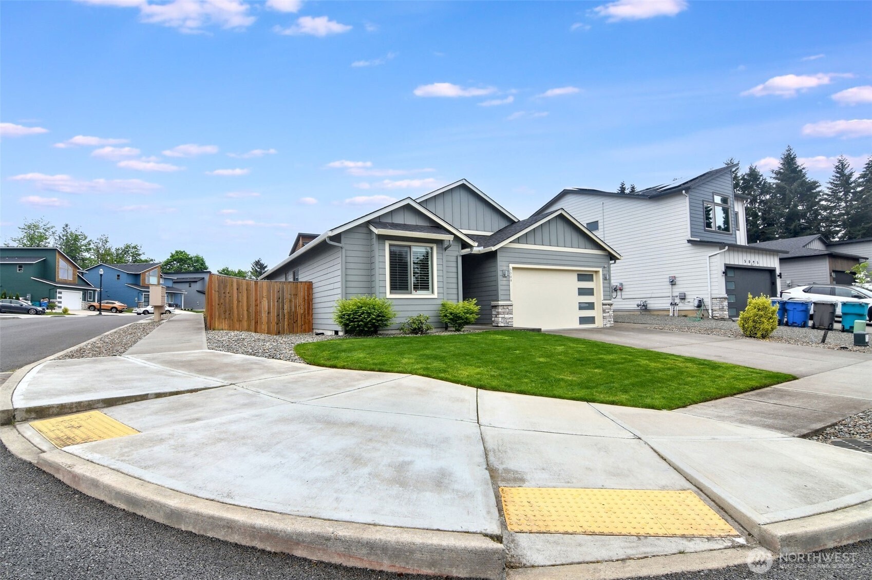 5009 Ne 85 Street Property Photo