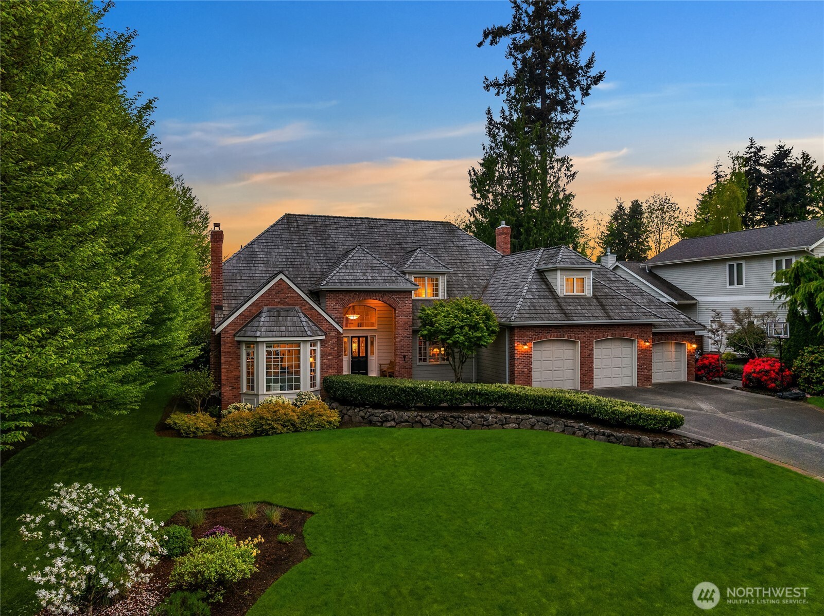 1245 High School Road Property Photo 3