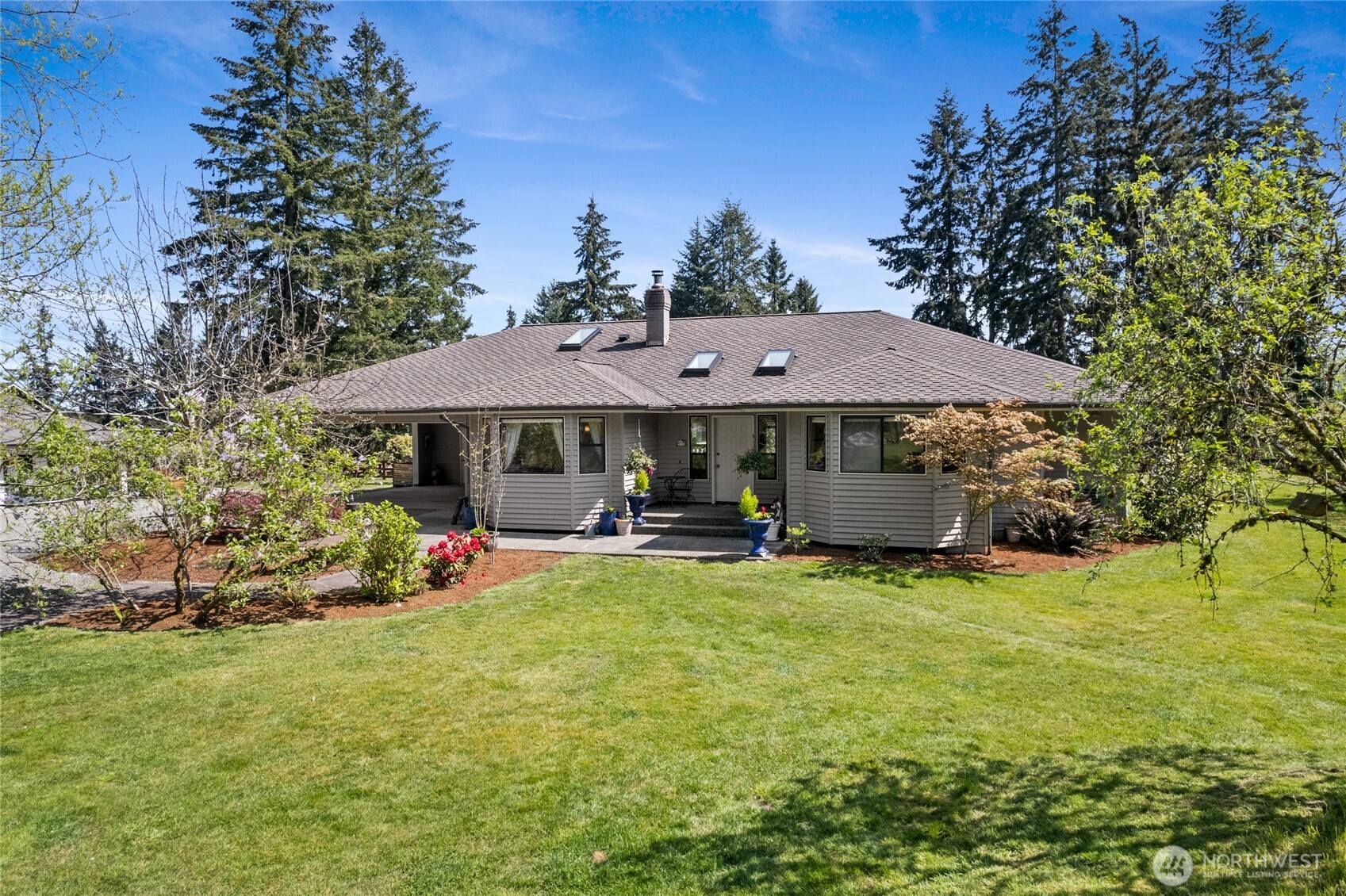 11818 Orchard Avenue Property Photo 1