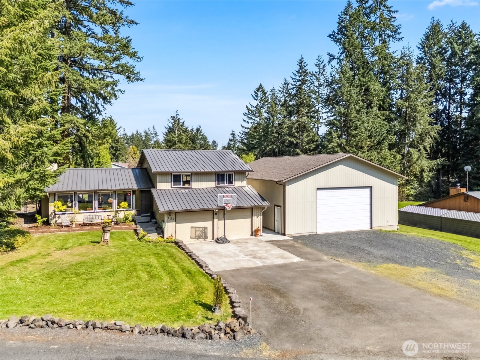 122 Fir Drive Property Photo 1