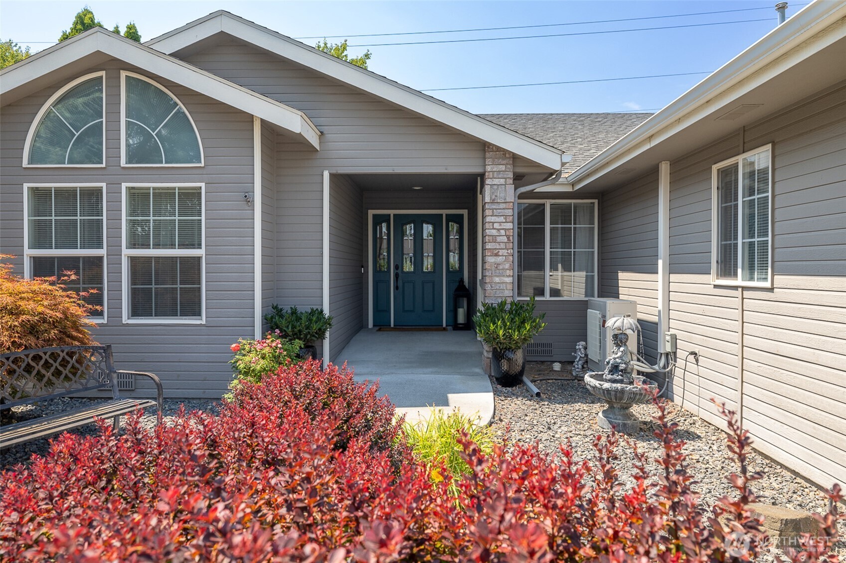 2366039 Property Photo