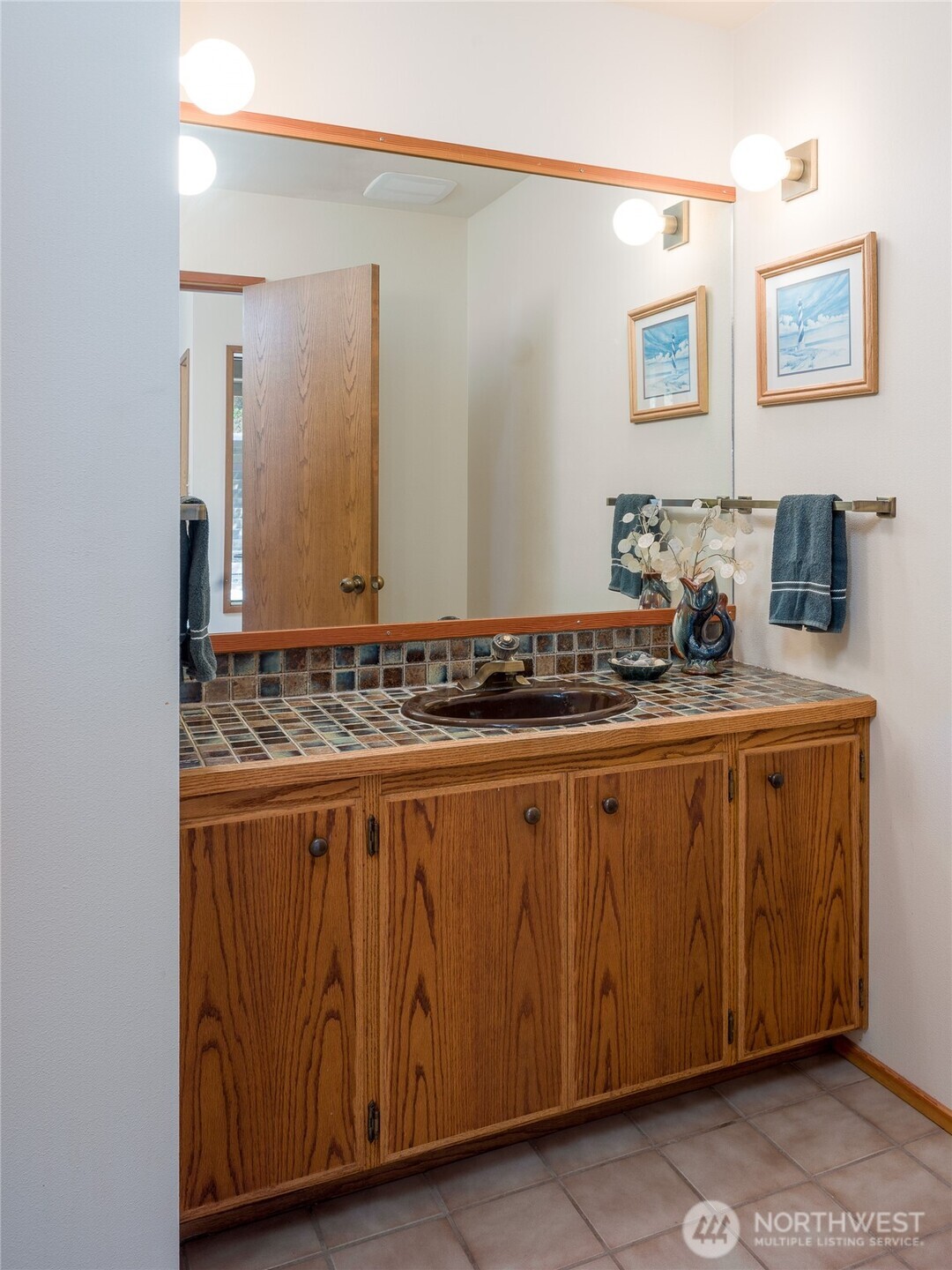 470 Bonanza Drive Property Photo 15