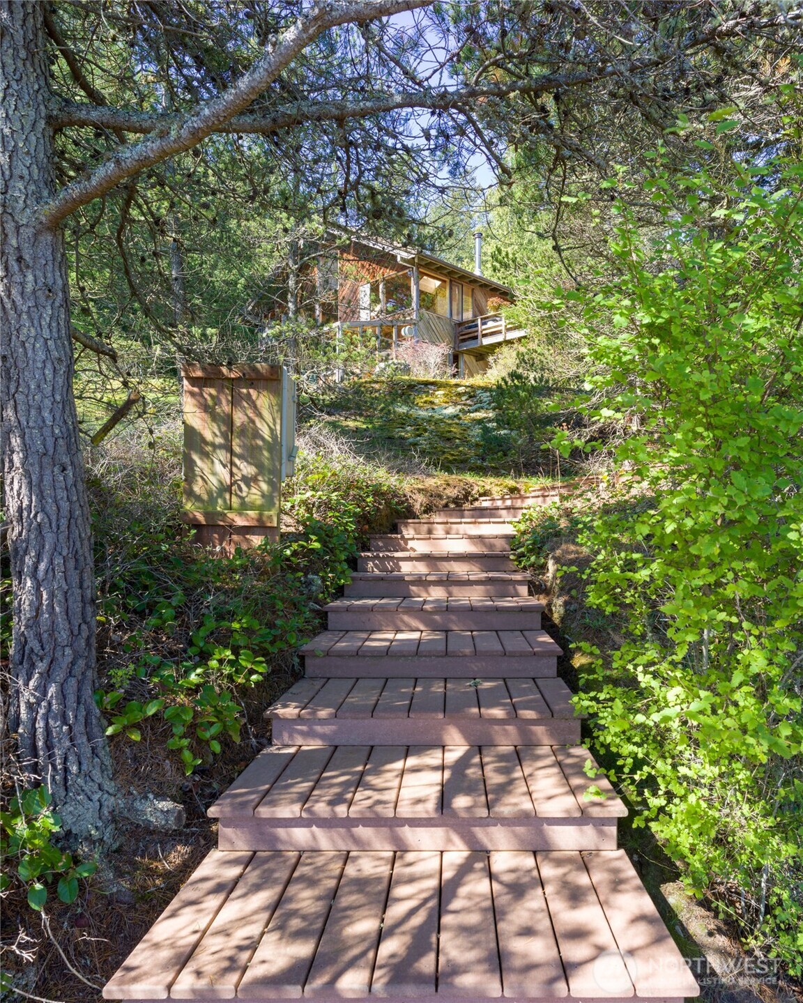 470 Bonanza Drive Property Photo 30