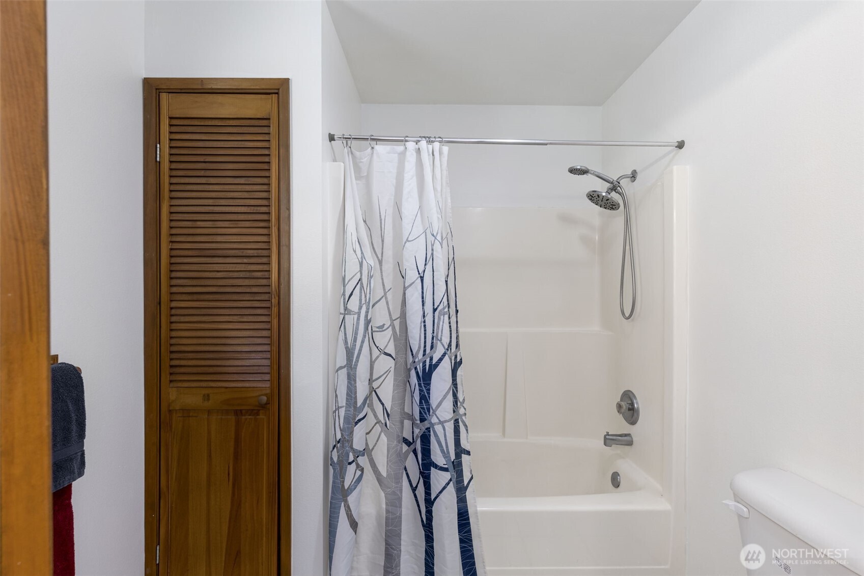 919 43rd Street Property Photo 18