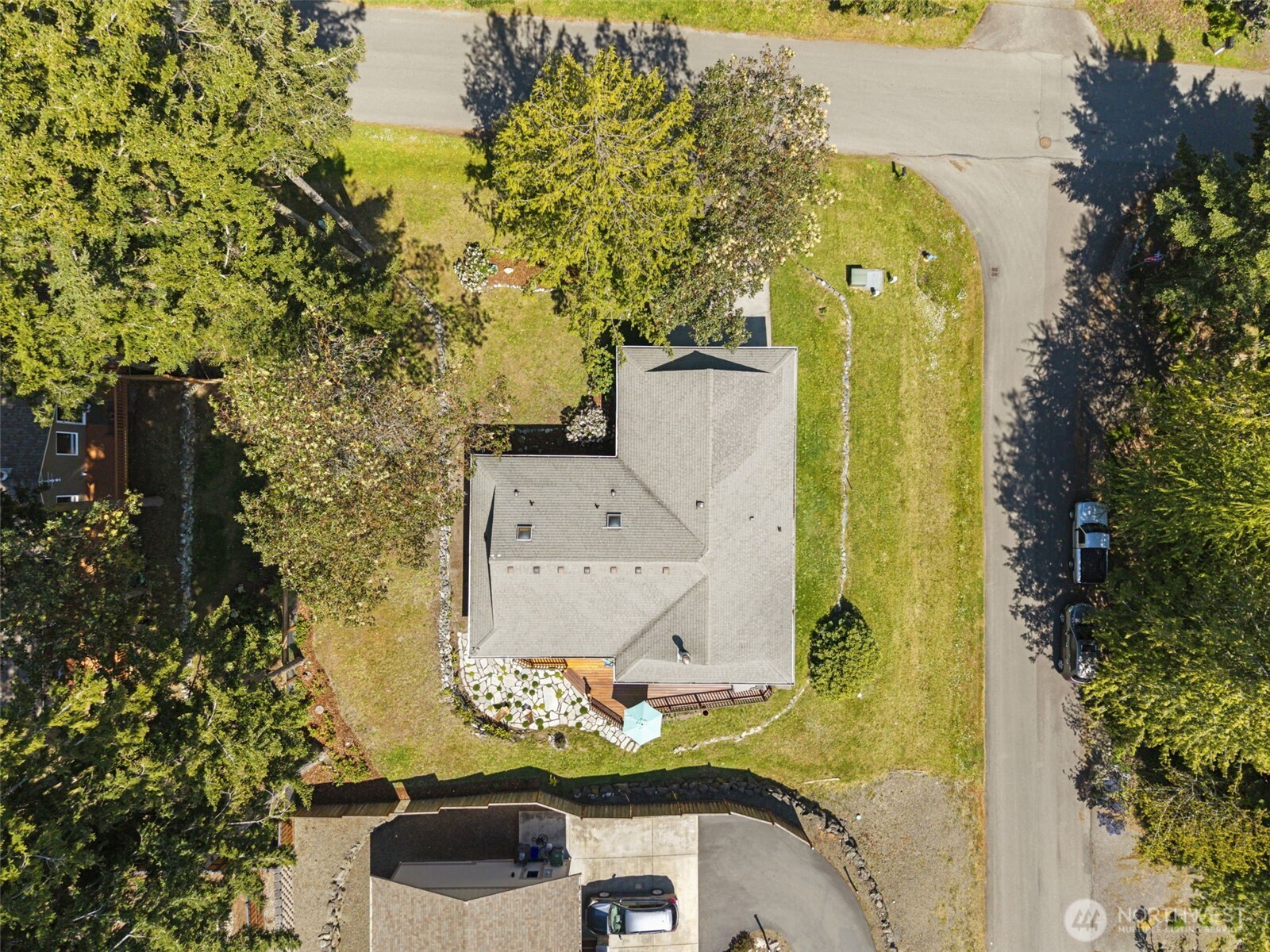 919 43rd Street Property Photo 33