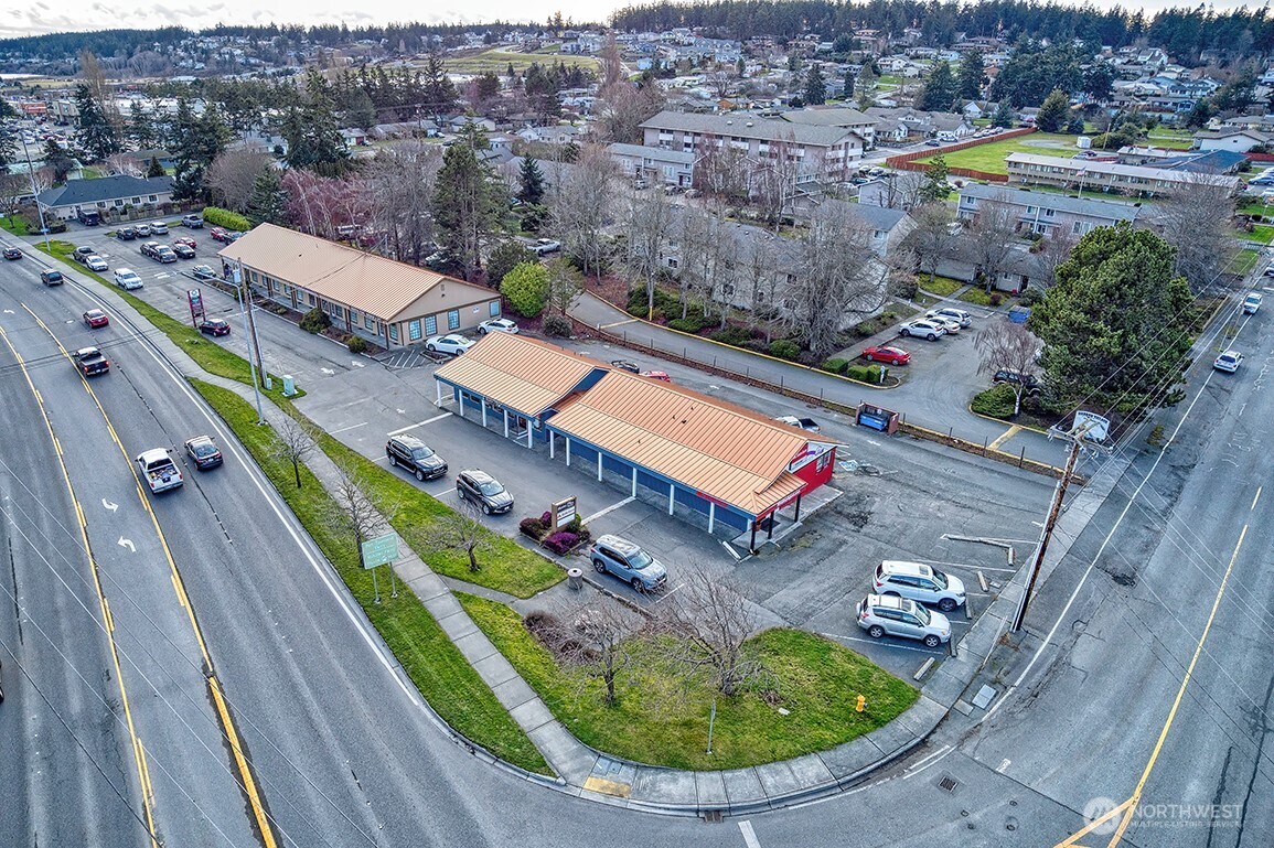 31775 State Route 20 A&B Property Photo 1
