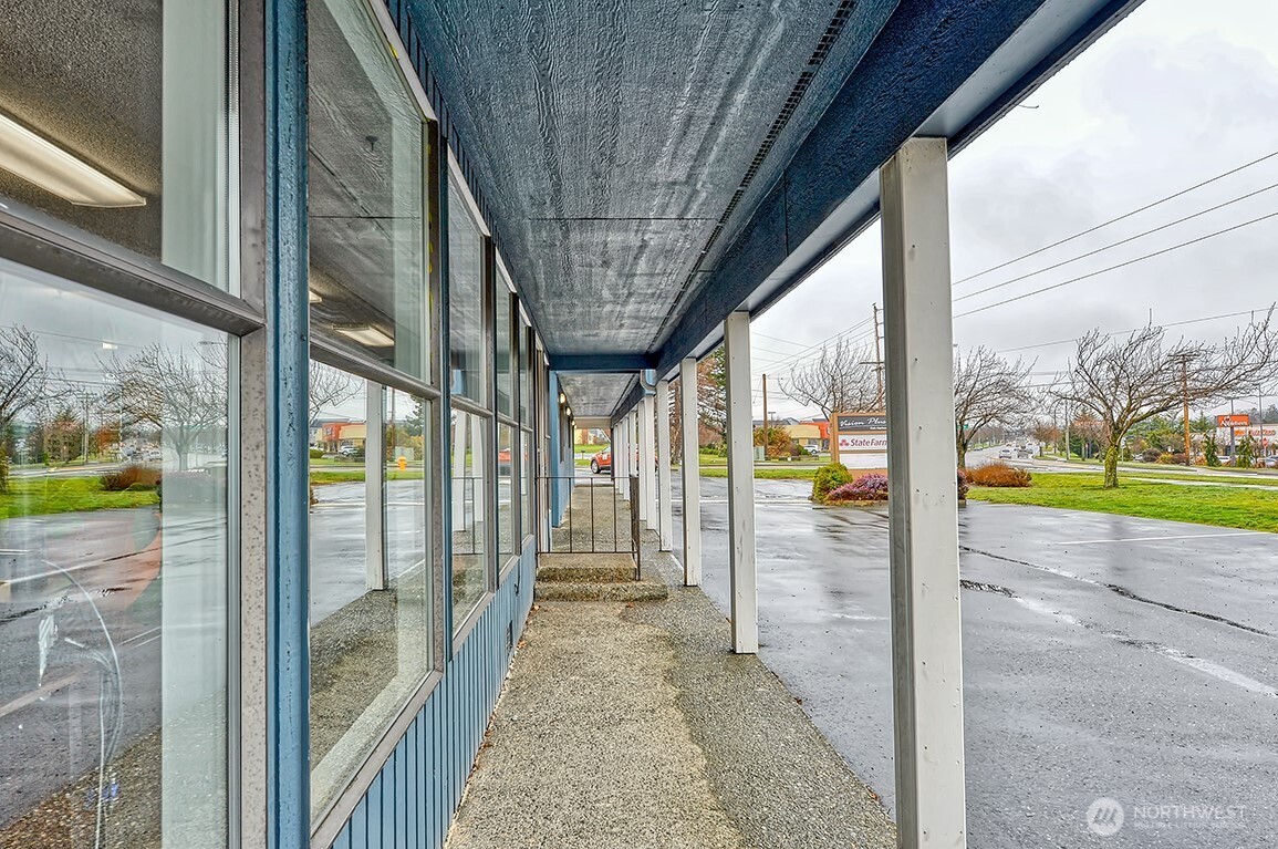 31775 State Route 20 A&b Property Photo 11