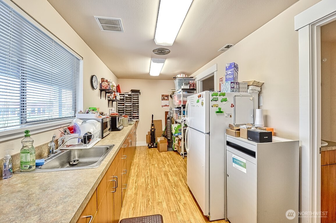 31775 State Route 20 A&b Property Photo 18