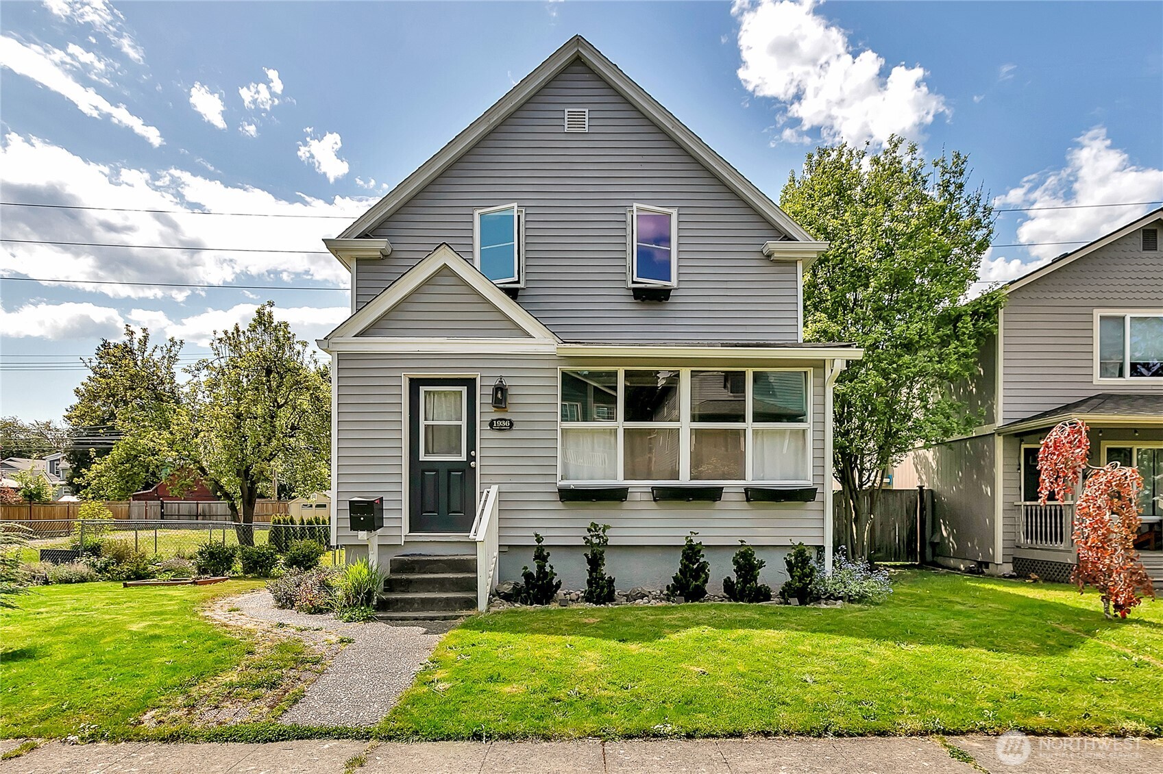 1936 S Cushman Avenue Property Photo 1