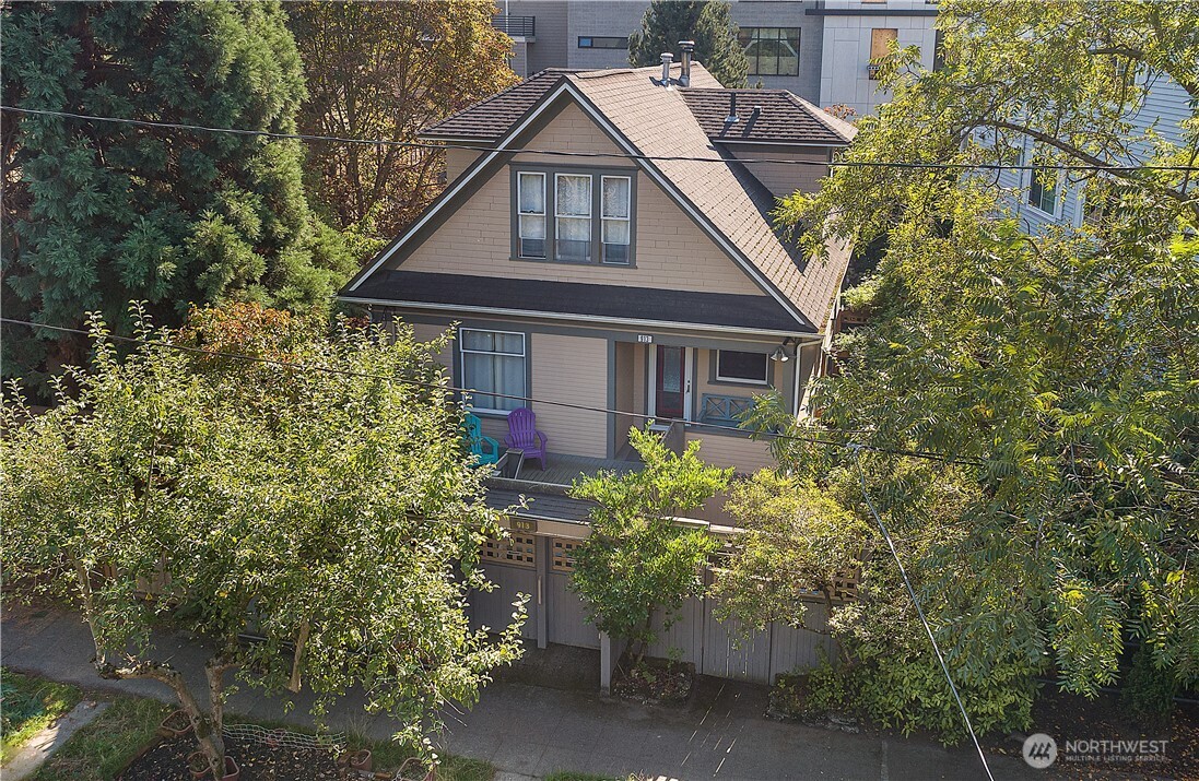913 N 35th Street Property Photo