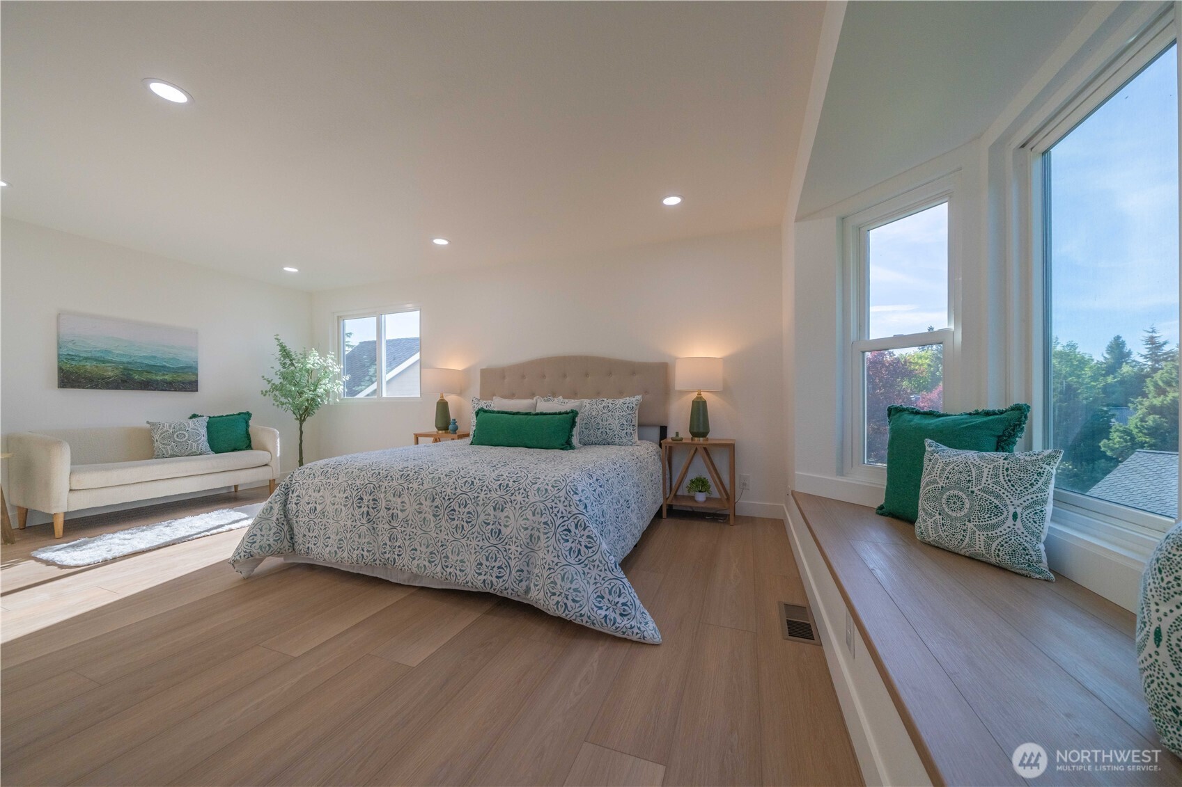16832 119th Place Property Photo 13