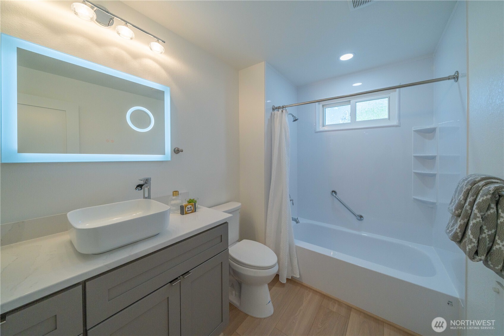 16832 119th Place Property Photo 21