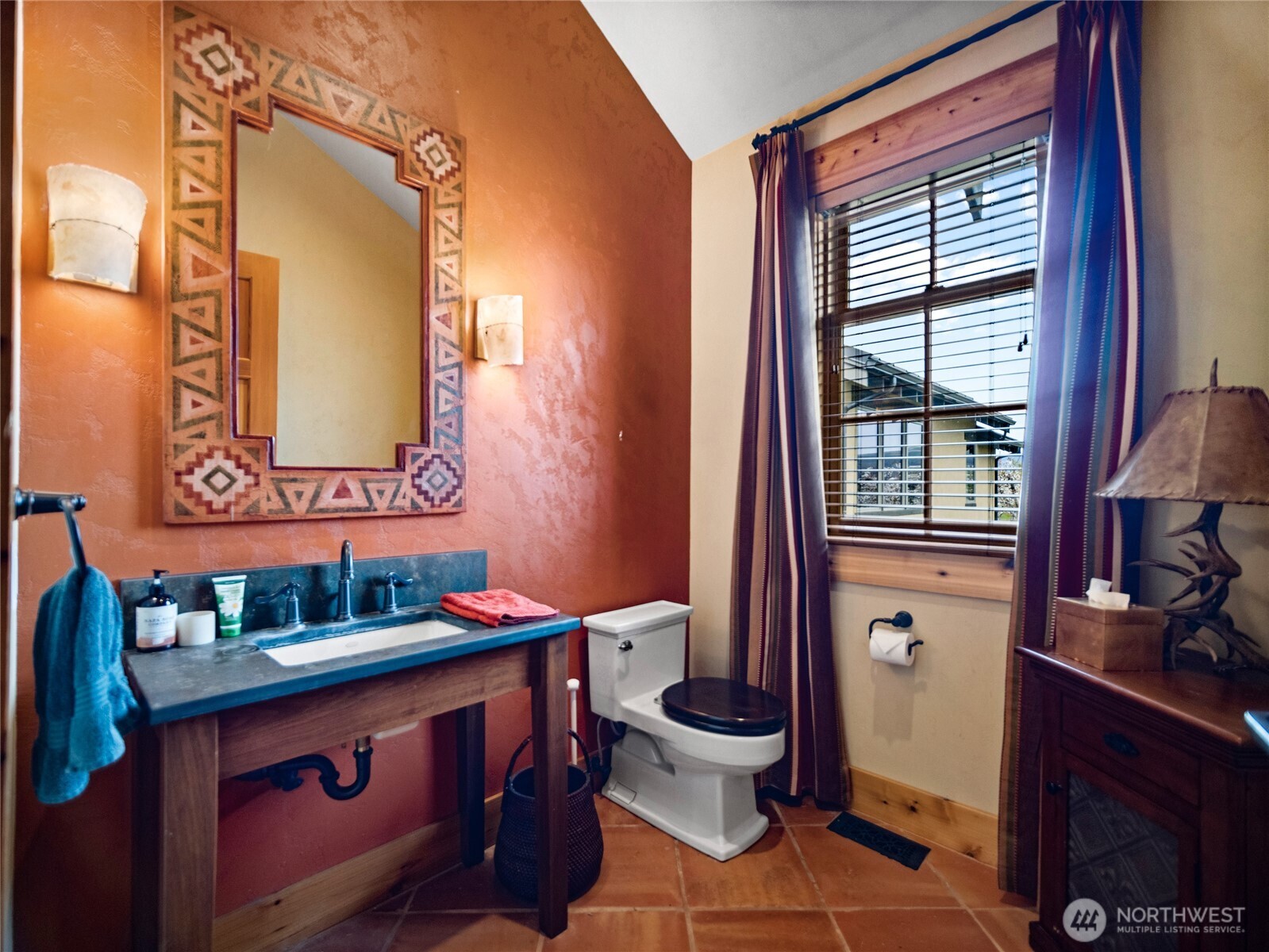 5814 Colockum Road Property Photo 8
