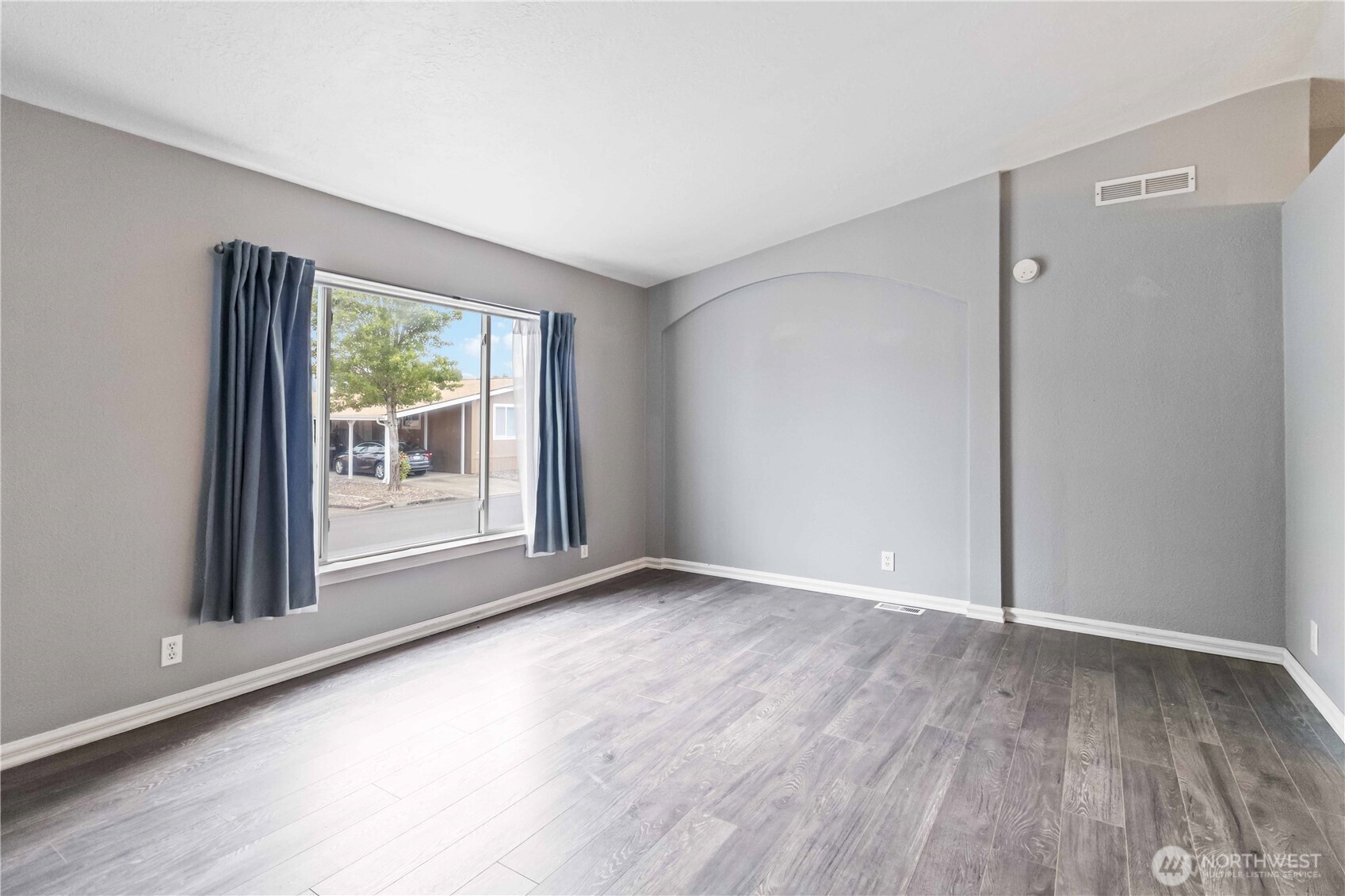 703 Pintail Lane Property Photo 4