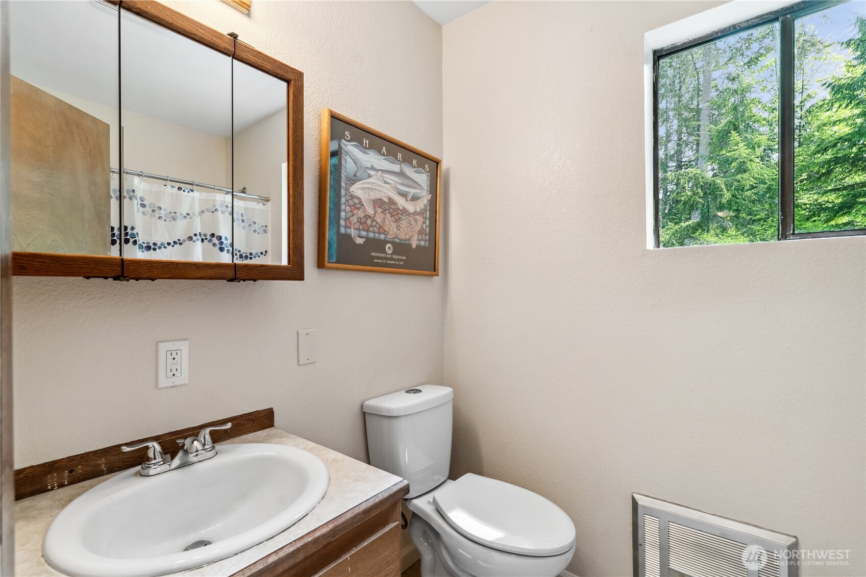 4715 Ne Thunder Lane Property Photo 28