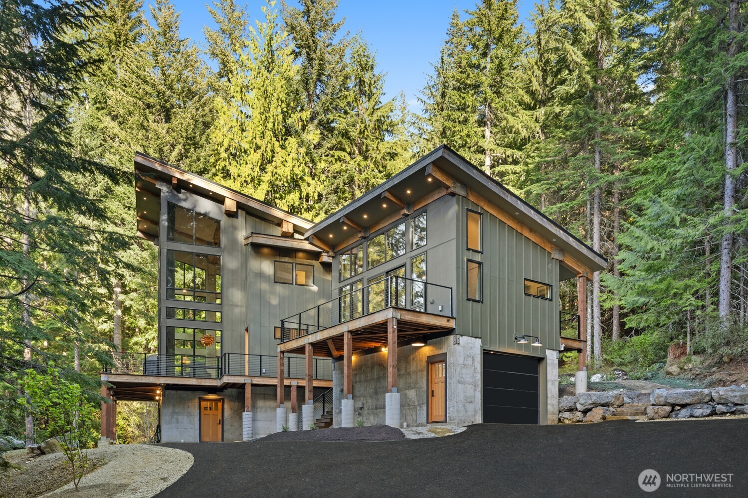 2982 Kachess Lake Road Property Photo 1